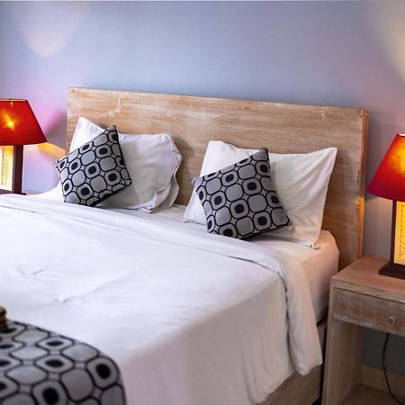 Adi Guest House Canggu Екстериор снимка
