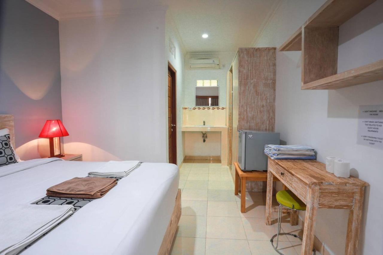 Adi Guest House Canggu Екстериор снимка