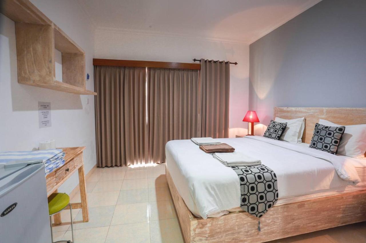 Adi Guest House Canggu Екстериор снимка