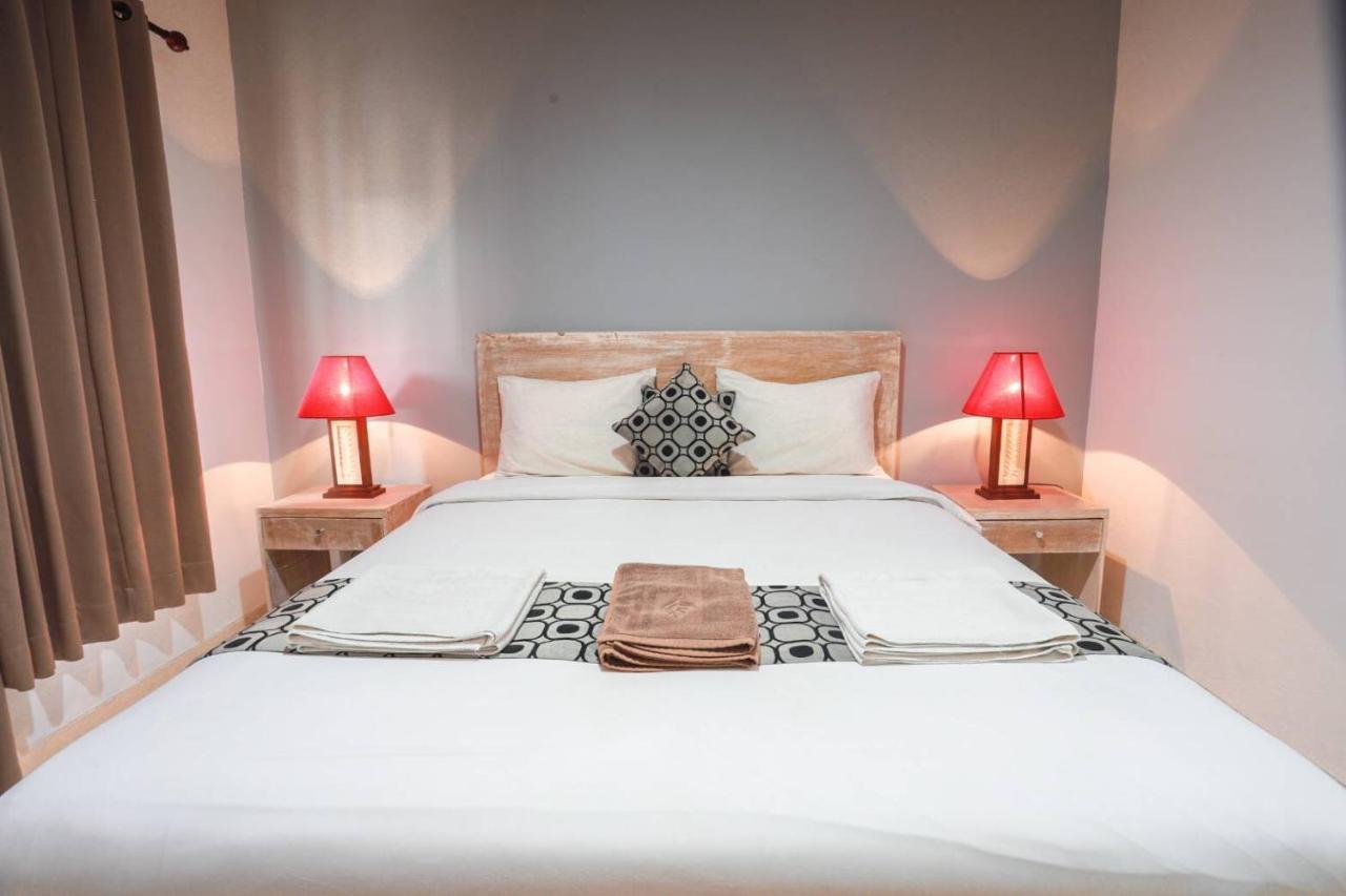 Adi Guest House Canggu Екстериор снимка
